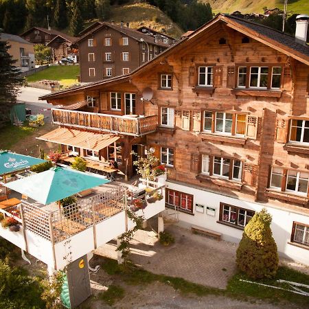 Nangijala Hostel Disentis Eksteriør billede